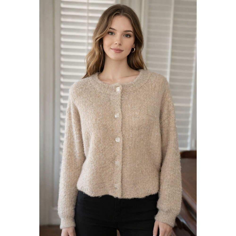 Major Bouclé Fuzzy Button-Front Cropped Cardigan Sweater Soft Neutral Cozy Sz M